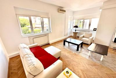 Apartament cu 4 camere circular în Central