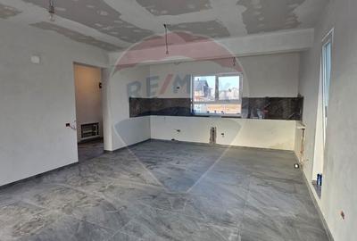 Casă cu 4 camere cu Teren 331 Mp în Crevedia - 3