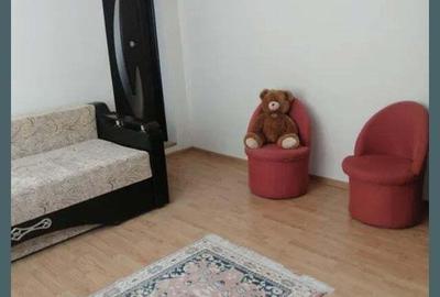 Inchiriere camera la curte gazda - 4