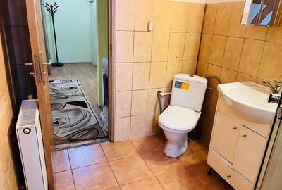 Apartament spatios 2 camere, bloc 2002 – Craiovita Noua, zona Promenada Mall - 9