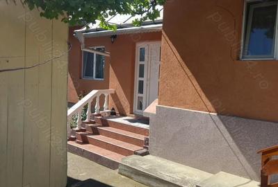 Casă cu 3 camere în Central - 5