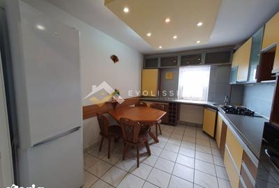 Apartament cu 3 camere decomandat, mobilat în Central - 7
