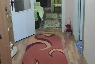 3 camere, etaj 1,confort 1 , ?iglina 3, bloc H - 2