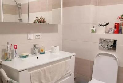 Apartament cu 3 camere decomandat în Central - 2