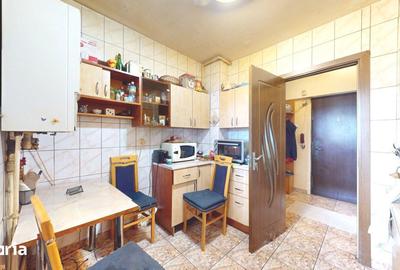 Apartament cu 3 camere decomandat în Grivița - 13