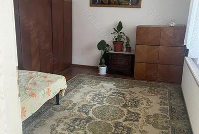 Casă cu 3 camere în Săcel - 4