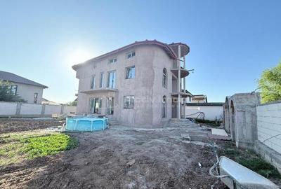 - Casa- Vila - Prelungirea Ghencea - Gladiolelor - teren 5 - 9