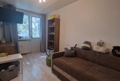 Centru(Consulatul Turc)- 3 camere mobilat-utilat, parcare, etaj 3/4 -120.000e - 13