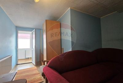 Casă cu 7 camere cu Teren 1025 Mp în Sânpetru - 15