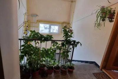 A 43 Proprietarul vinde apartament 3 camere ,luminos , Cascada Bacau - 13