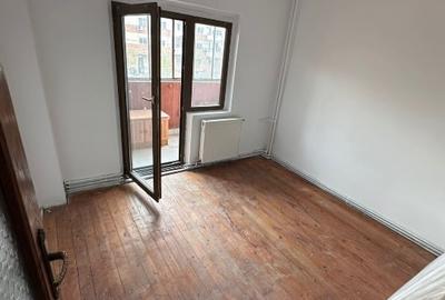 Apartament cu 3 camere semidecomandat, mobilat în Soarelui - 5