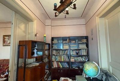 Vând casă renovabilă/demolabilă, teren 382mp, Mihai Viteazu-Caraiman-Republicii. - 11