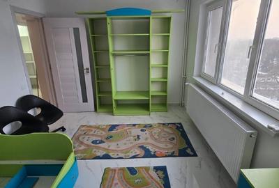 Apartament cu 3 camere de inchiriat - 2