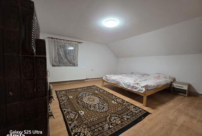 Casă cu 4 camere decomandat în Central - 18