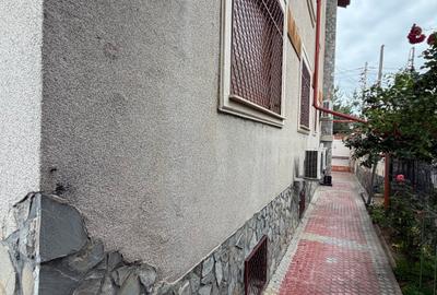 Casă cu 8 camere cu Canalizare în Colentina - 54