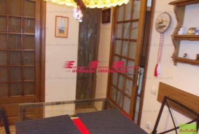 Vilă cocheta de vanzare ?n zona Sala Palatului - 9