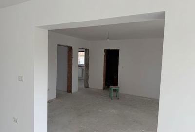 Casă cu 3 camere în Central - 2