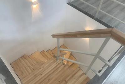 Casă cu 5 camere cu Teren 395 Mp în Malu Mare - 12