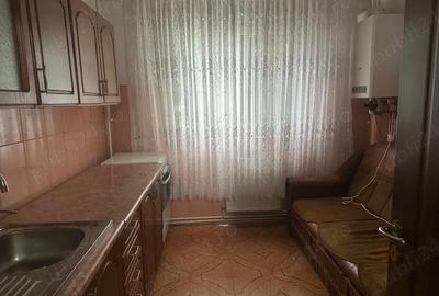Apartament cu 2 camere semidecomandat în Micro 11 - 2