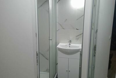 Garsonieră decomandată în Băneasa