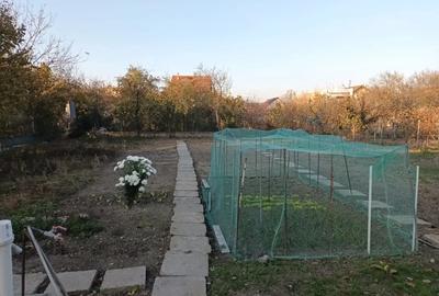 Casa veche locuibila + 900 mp teren - 1