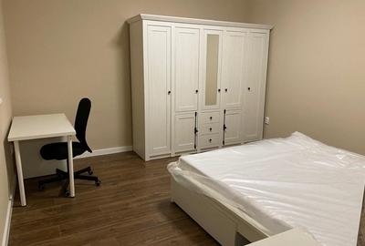 Casa de vanzare, formata din 2 apartamente, P-ta Abator - 11