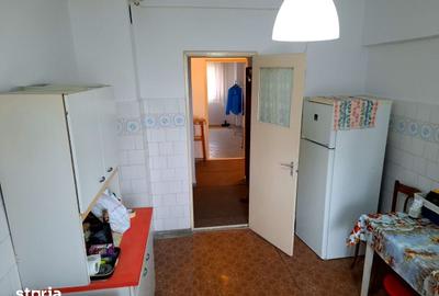 Apartament cu 3 camere decomandat în Central - 1