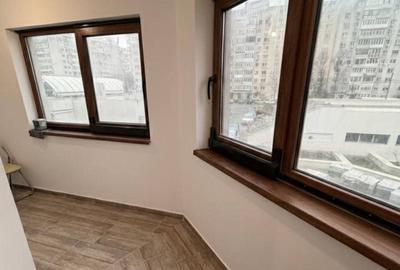 Apartament cu 3 camere decomandat în Boema - 2