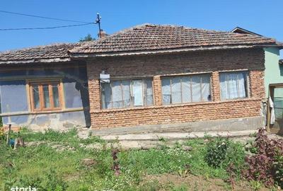 Casă cu 3 camere cu Teren 2000 Mp în Hotarele - 3