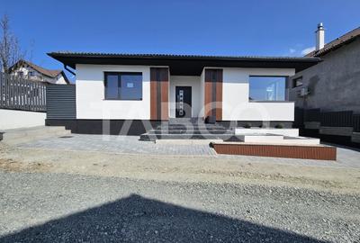 Casă individuală cu 4 camere cu Canalizare în Șura Mare - 2