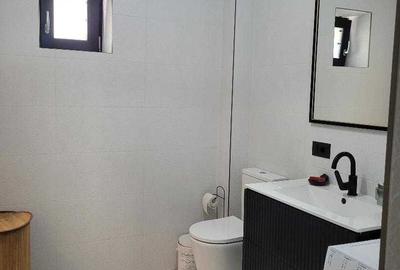 Casă cu 4 camere cu Teren 385 Mp în Central - 3