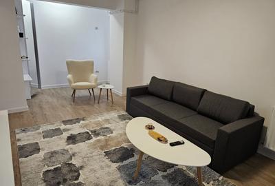 Apartament cu 2 camere decomandat, mobilat în Parcul Carol