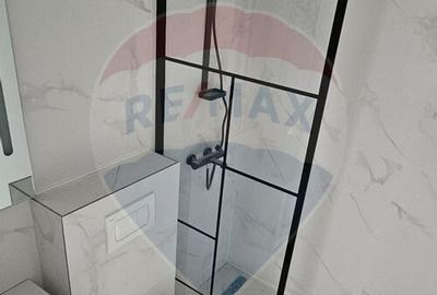 Casa / Vila cu 4 camere de vanzare - 17