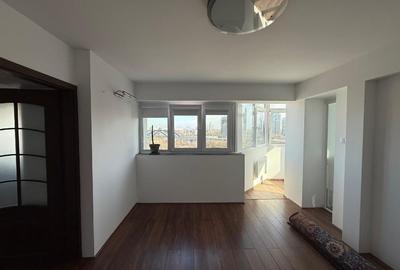 Apartament cu 3 camere semidecomandat, mobilat în Tineretului - 14