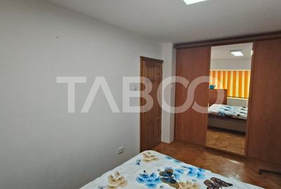Apartament cu 3 camere garaj si pivnita de vanzare in Sebes - 7
