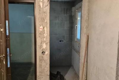 Apartament cu 2 camere decomandat în Șugag - 1