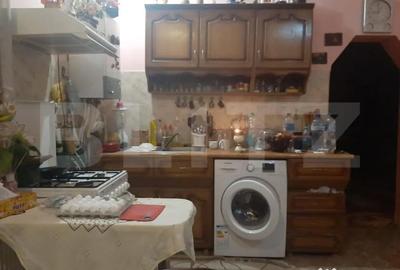 Casă cu 4 camere cu Teren 330 Mp în Central - 3