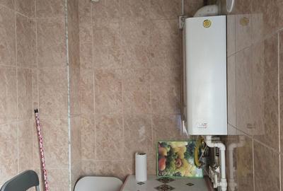 Garsonieră decomandată în Central - 7