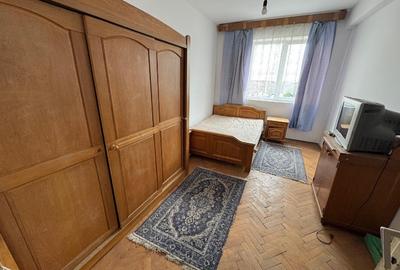 Garsonieră decomandată în Central - 3