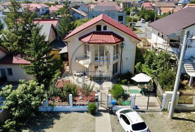 Casă individuală cu 5 camere cu Canalizare în Vest - 1