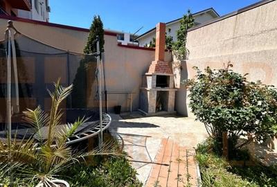 Casa primitoare in zona Mamaia Sat - 11