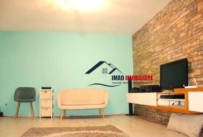 Apartament Modern, Spatios - Targoviste, Micro 6, zona Pavc - 1