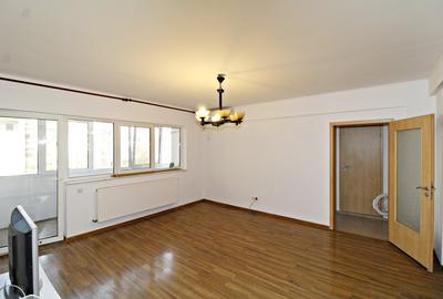 Apartament cu 3 camere semidecomandat în Tomis Nord - 4