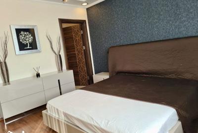 Apartament cu 3 camere în Central - 13