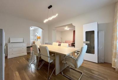 Apartament deosebit pe două nivele, într-o vilă elegantă - 23