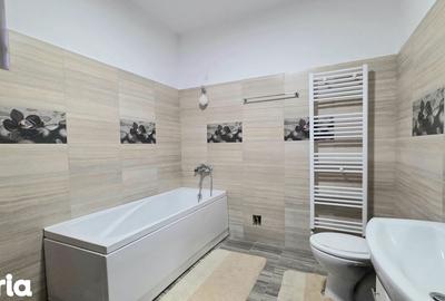 Casă cu 5 camere decomandat cu Teren 1487 Mp în Central - 3