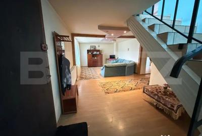 Casă cu 5 camere cu Teren 3700 Mp în Debarcader - 9
