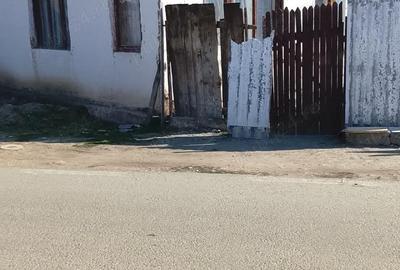 Casă cu 2 camere cu Teren 250 Mp în Vladimirescu - 1