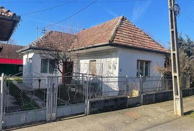Casă cu 2 camere cu Teren 899 Mp în Central - 5