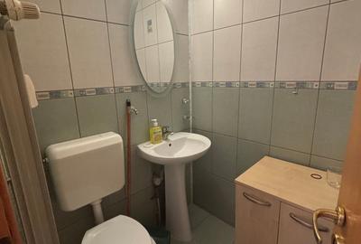 Inchiriere apartament de 3 camere - 15